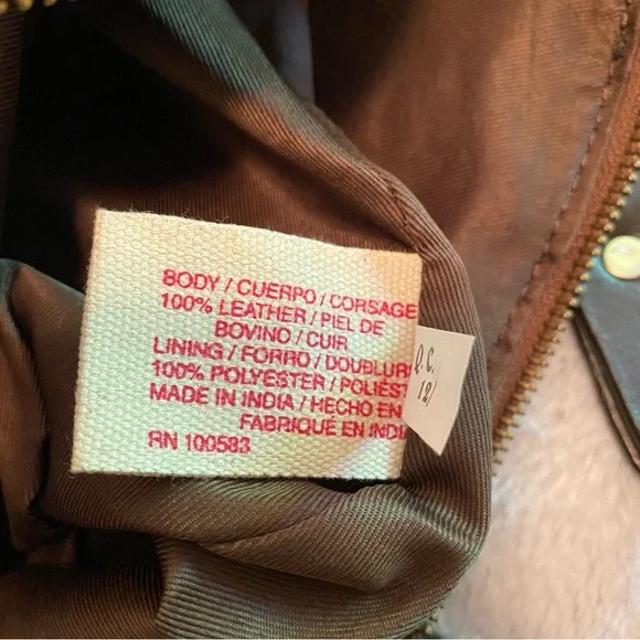 Lucky Brand Buckman Tote in Cognac with zipper close and zip pockets NWT - Picture 15 of 16